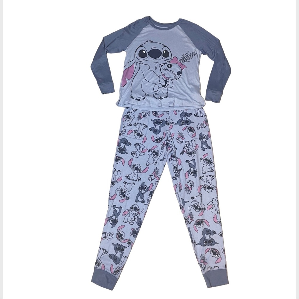Disney Stitch Women’s Pajama Set Top and Bottom Size Small Like New Comfy